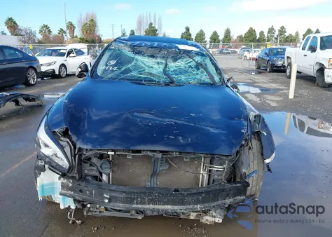 2015 Infiniti Q70L 3.7X z USA, uszkodzony, nr VIN JN1BY1PR0FM831577